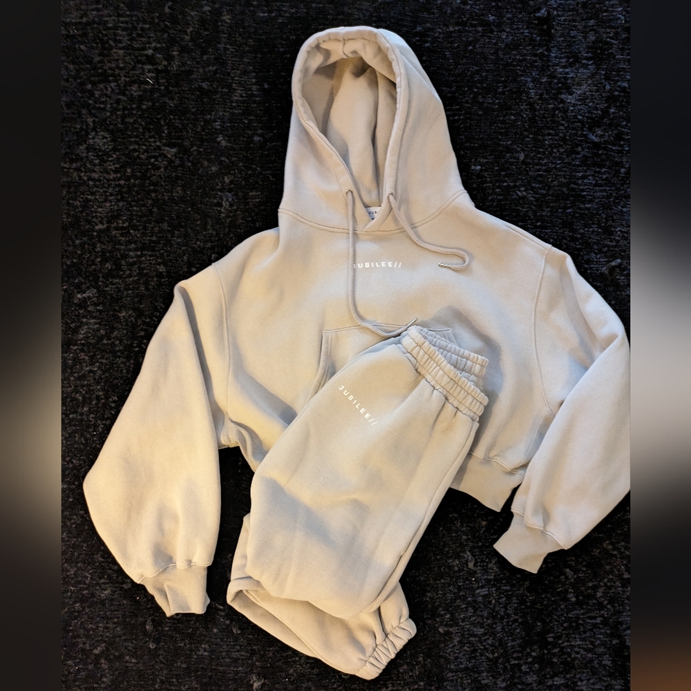 Jubilee Apparel Fleece Pastel Jogger Set